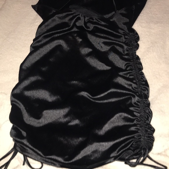 BLACK MINI DRESS‼️‼️ - Picture 6 of 6